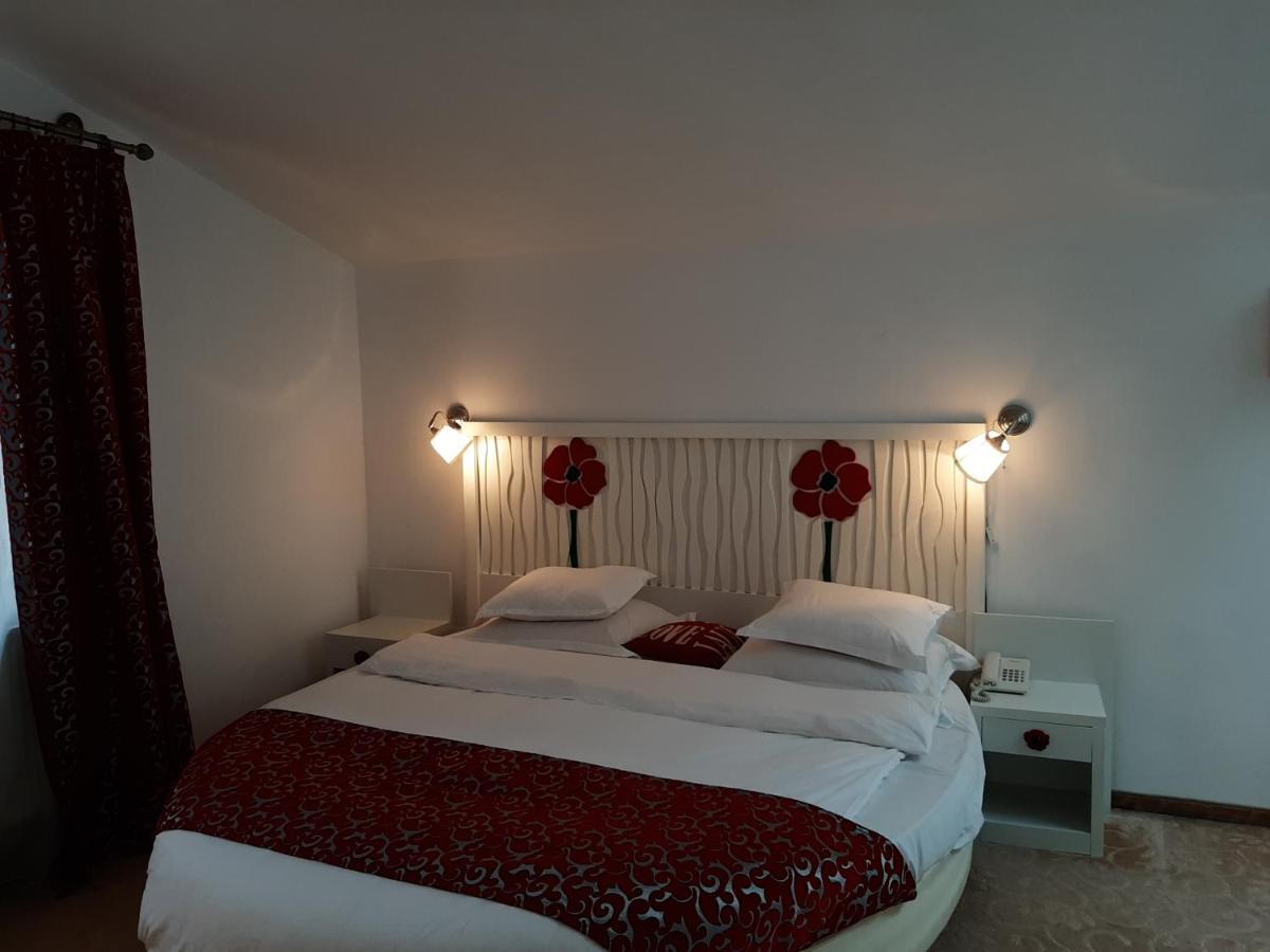 Hotel Condor 오라비차 외부 사진